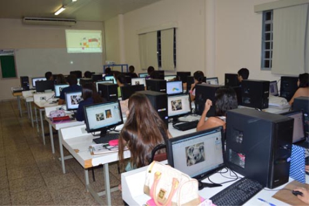 Aula de Meios de Expressão